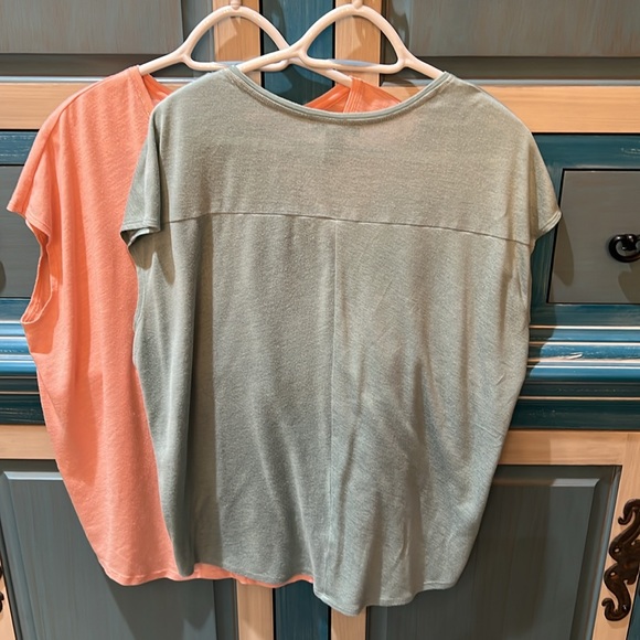 White House Black Market bundle of 2 - Picture 3 of 4